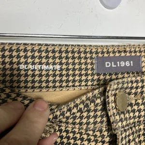 DL1961 Mara straight tan black houndstooth jeans womens size 24 business‎ casual thumbnail 3
