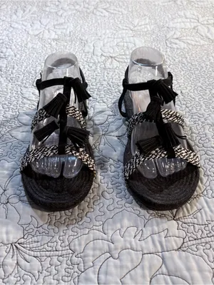 Anthropologie Fringed Rope Tassel Sandals Black White Woven Boho Sandals Sz 8💛 thumbnail 12