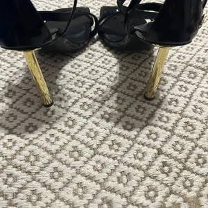 Steve Madden Black and Gold Strappy Heels thumbnail 5