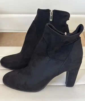 Sam‎ Edelman Womens Black Suede Block Heel Ankle Booties Size 9.5M thumbnail 1