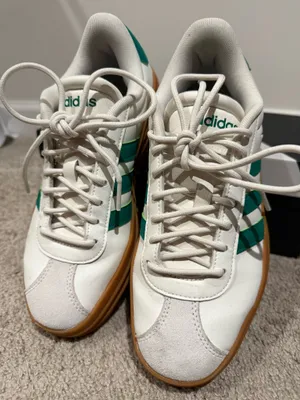 Adidas Women’s Sneakers thumbnail 3