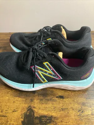 New Balance Sz 8 Womens Fresh Foam 680v7 - Black Pink Surf Light Blue Teal thumbnail 6