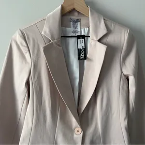 NWT Nakepe Blazer Single Button Front Long Sleeve Collar Pockets Business Office thumbnail 3