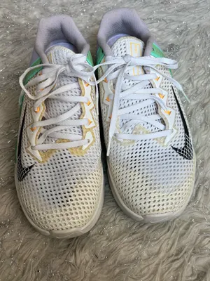 Nike Metcon Women’s White, Green And Lavender Trainers Size 10.5US thumbnail 5