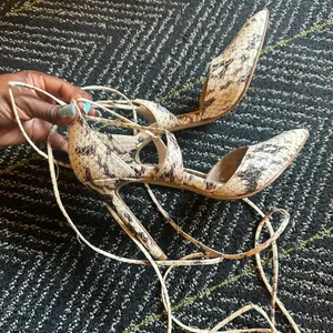 Steve Madden cream snakeskin point tie heels thumbnail 3