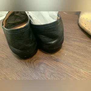 Hanna coach lambs leather loafers logo chain fall black casual classic $280 thumbnail 10