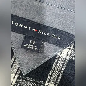 Tommy Hilfiger long sleeve women’s shirt size S LIKE NEW NO TAGS thumbnail 12