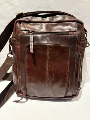 Classic Brown Leather Crossbody Messenger Bag for Men or Women. thumbnail 1