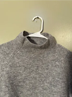 H&M Women's Sz Small Gray Melange Wool-Blend Mock-Turtleneck Sweater Wide Sleeve thumbnail 6