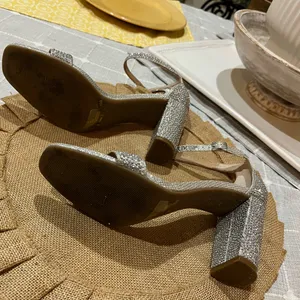 Elegant Silver Rhinestone Women's Heels Sz 8 thumbnail 9