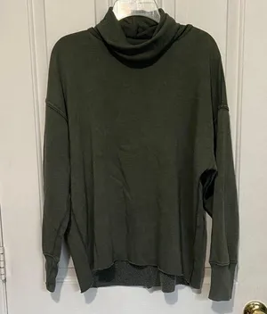 Aerie olive green Knit Sweater thumbnail 1