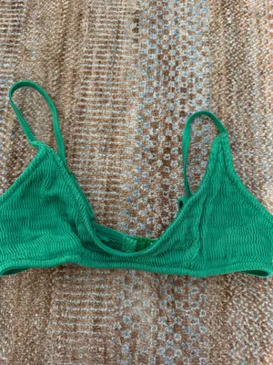 Triangl Bikini thumbnail 3
