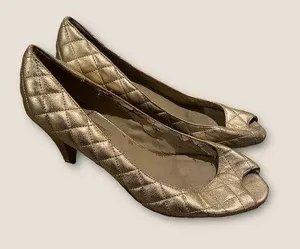 Steve Madden Open Toe Heels Gold 6.5 thumbnail 1