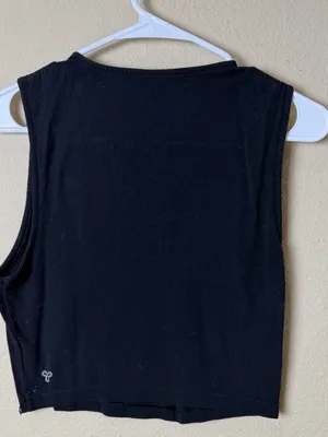 ARITZIA TNA Cropped Black Tank Top Shirt Size Medium Black thumbnail 7
