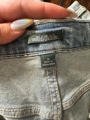 Wild Fable light wash high rise straight jeans thumbnail 4