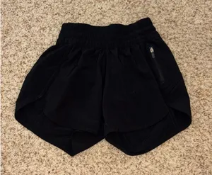 Lululemon Shorts thumbnail 1