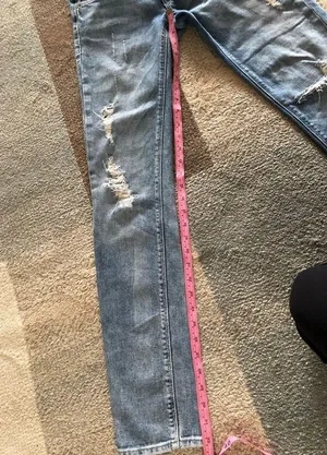 &SQIN Medium Wash Slim Leg Low Waist Ripped Jeans size 27​ thumbnail 5