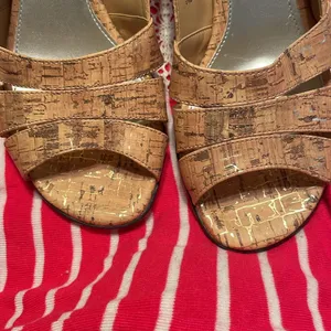 Laura Scott Sling back open toe 2 inch heels thumbnail 3