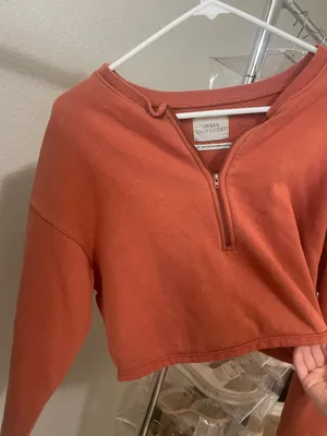 Urban Outfitters Cropped Pullover thumbnail 4