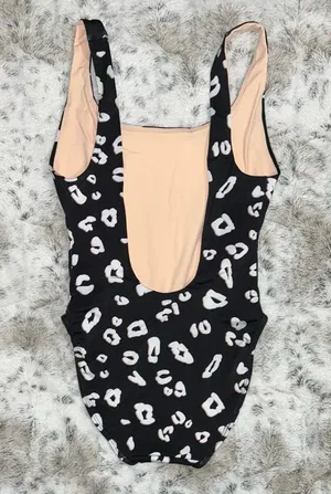 Onzie 🆕 NWOT | High Leg One Piece Swimsuit | Black White Leopard | S/M thumbnail 11