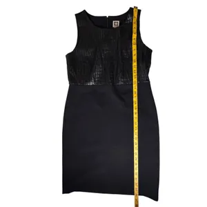 Anne Klein Black Crocodile Texture Sheath Dress Size 6 Faux Leather Office Work‎ thumbnail 10