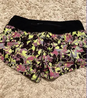 Lululemon Speed Up Shorts 2.5 thumbnail 2