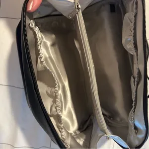 Black cosmetics bag thumbnail 4