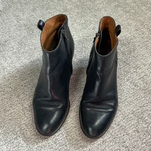 Madewell The Billie Ankle Boots Womens 9 Black Leather Stacked Block Heel thumbnail 2