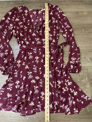 Mi Ami Long Sleeve Floral Mini Dress Size M Maroon Surplice Tie Waist Boho Chic thumbnail 11