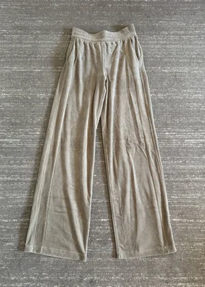 Lululemon Pants thumbnail 1