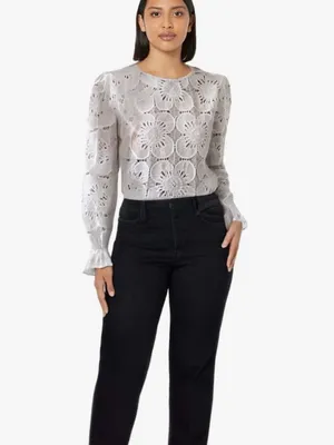 CUPSHE Women’s Small White Floral Lace Long Sleeve Blouse Top Boho Romantic thumbnail 2