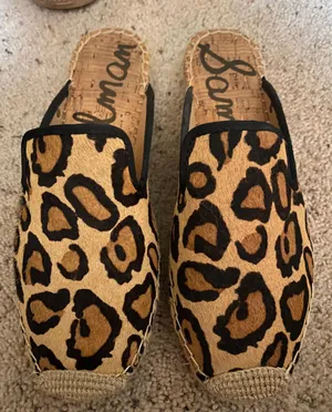 Sam Edelman Like New-  Cheetah Print Slides thumbnail 2