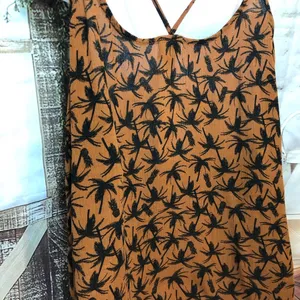 MOSSIMO overlap front V-neck crisscrossed back straps Palm Tree tank size M top thumbnail 5