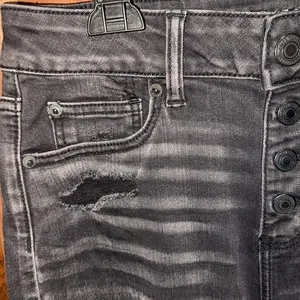 American Eagle Outfitters Distressed Black Denim Hi-Rise Skirt Size 4 thumbnail 4
