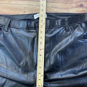Abercrombie & Fitch Pants Womens 35 Faux Leather Straight Ultra High Rise 90s thumbnail 11
