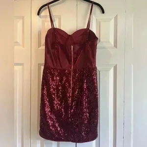 Lulus Dance in the Spotlight Burgundy Satin Sequin Bustier‎ Mini Dress Size M B25 thumbnail 4