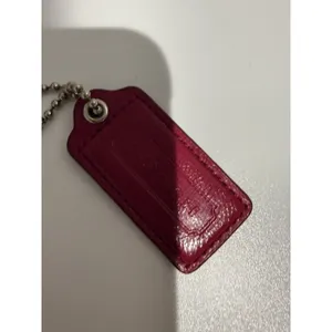 Fuschia Pink Coach Hangtag Tag‎ Dark Pink Patent Leather thumbnail 3