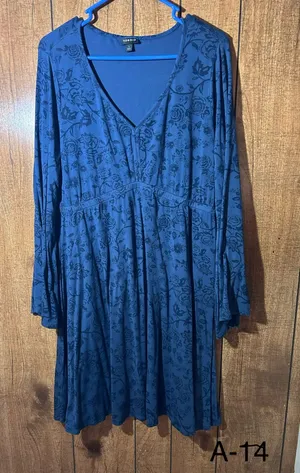 Torrid Blue Floral Long Sleeve Fit & Flare Dress Women’s Size 1 14/16 thumbnail 1