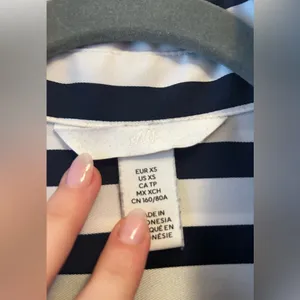 H&M Striped women’s Shirt thumbnail 2