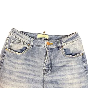 Risen Women's 9/29 Light Wash Wide Leg Jeans Side Slit Hem Stretch 5 Pocket Blue thumbnail 2