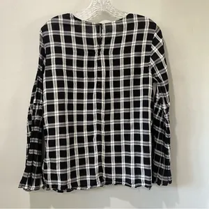 Beach Lunch Lounge Womens Size Medium Black White‎ Plaid Long Sleeve Peasant Top thumbnail 7