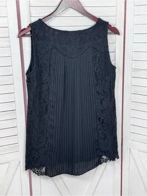 WHBM‎ Lace Front Pleated Chiffon Back Sleeveless Tank Top Black XS Coquette Goth thumbnail 8