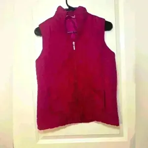 Great Northwest Indigo Burgundy Puffer Vest Size Small. Quilted thumbnail 2