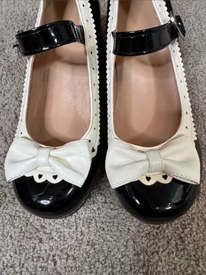 Women’s Black Chunky Heel Mary Jane Pumps Cute Bow & Hearts Round Toe Size 6 NEW thumbnail 3
