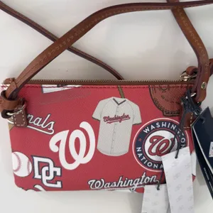 Dooney &‎ Bourke Washington Nationals MLB Red Crossbody Bag Stadium Approved NEW thumbnail 4