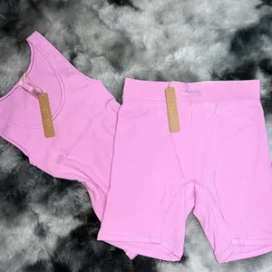 SKIMS 2 Piece Set thumbnail 4