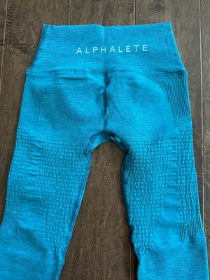 Alphalete Holo Leggings in Vivid Blue thumbnail 3
