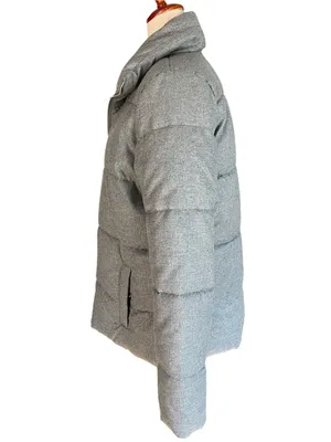 Old Navy women’s Gray Puffer Jacket Insulated Coat Size M thumbnail 8