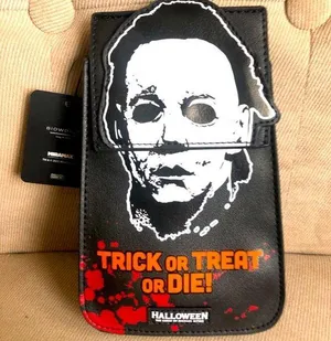 NEW Curse of Michael Myers HALLOWEEN VI Crossbody Bag NWT thumbnail 1