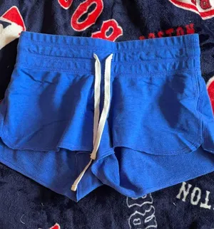 Shorts thumbnail 1